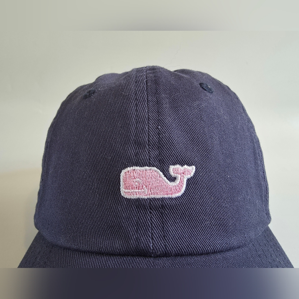 NWT Vinyard Vines Pink Whale Logo Baseball Hat in Vineyard Navy Women's - Picture 2 of 8